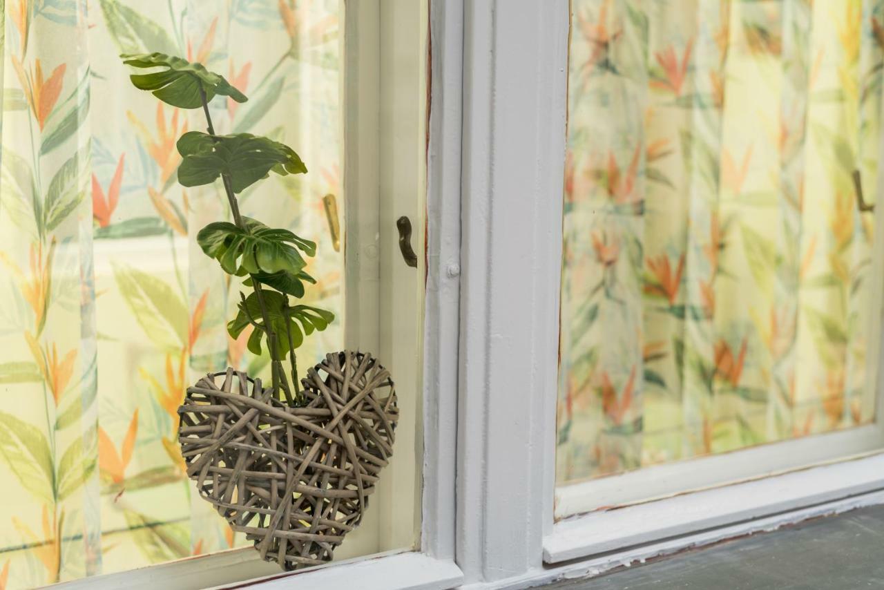 Jungle Design Apartment Budapest Esterno foto