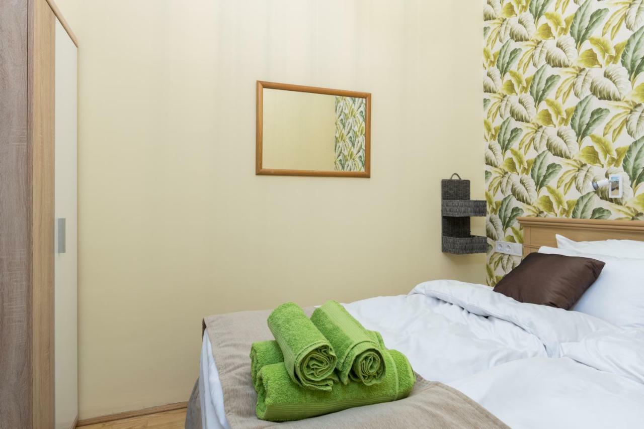 Jungle Design Apartment Budapest Esterno foto